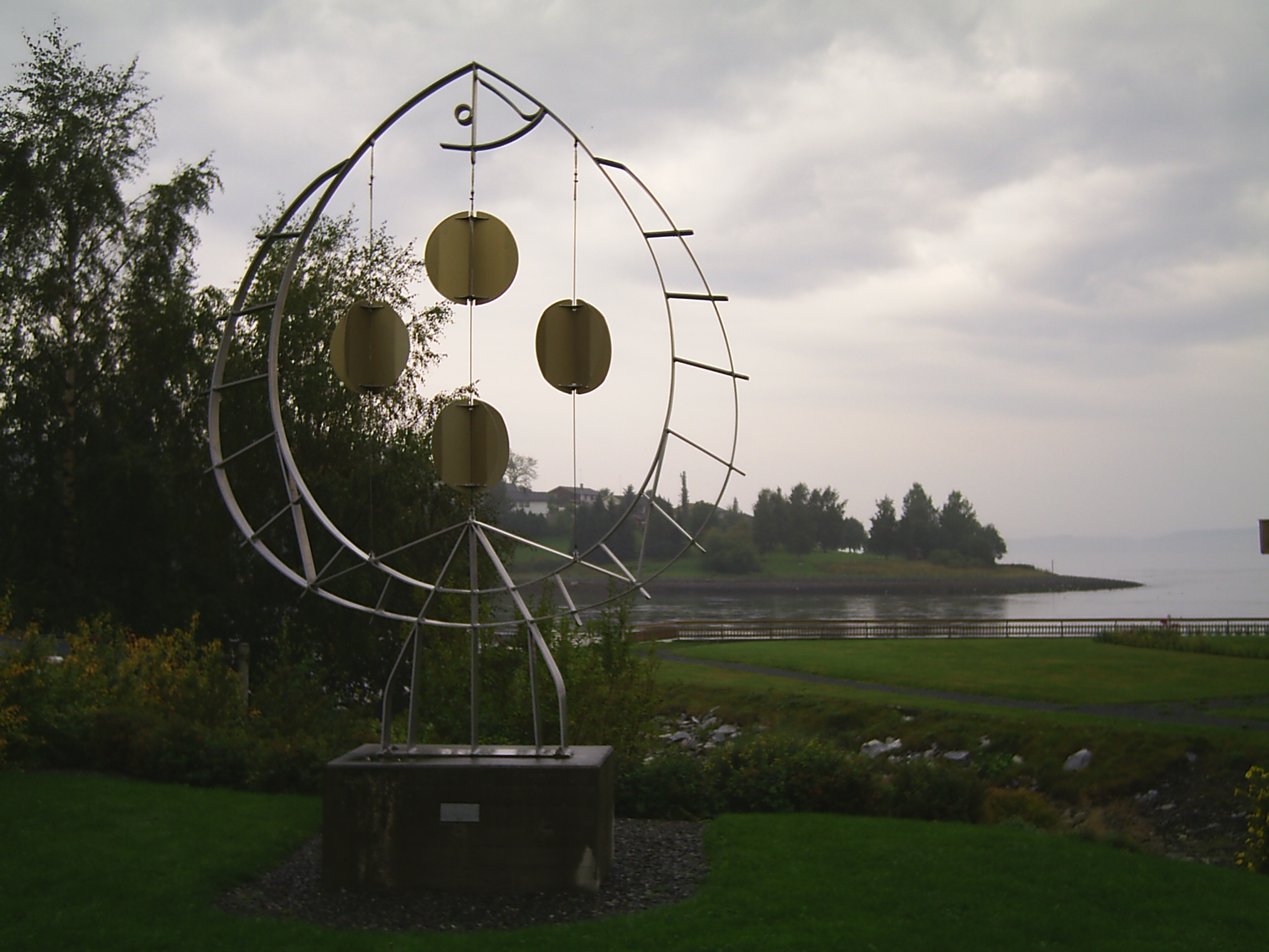 Sound installation “Flyndre” (2006 – 2026)
